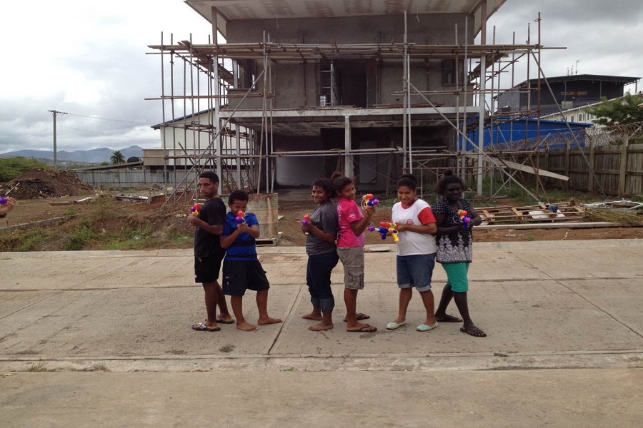 Young people play game